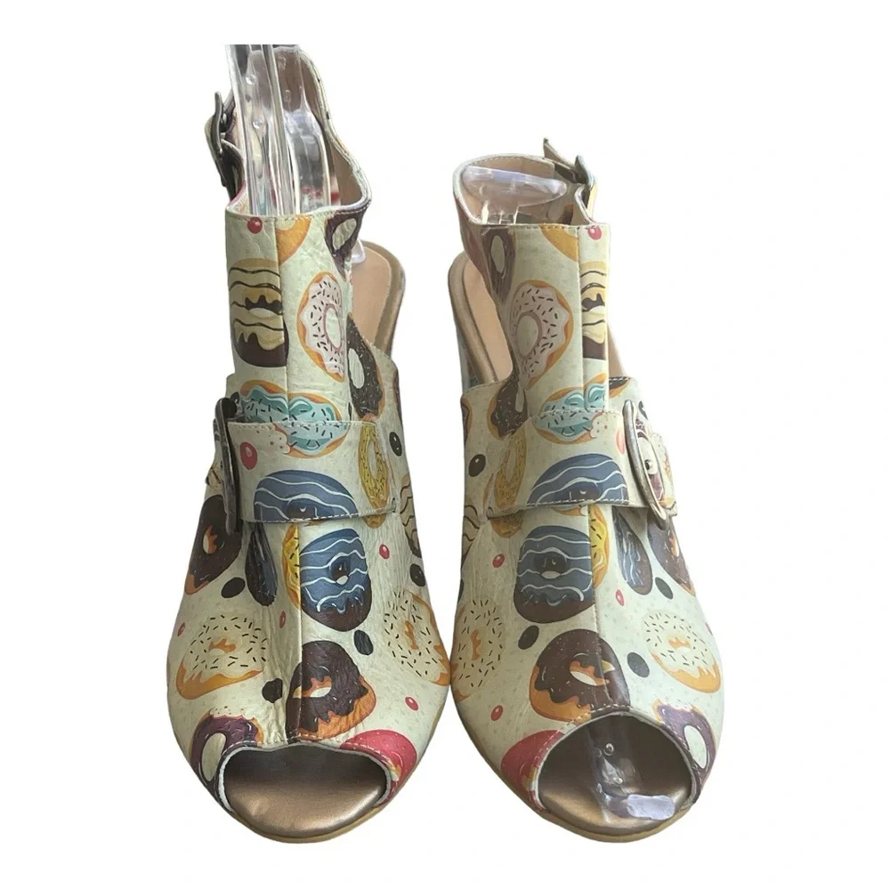Donut Design Women’s Shoe Size 10M - Picture 3 of 9